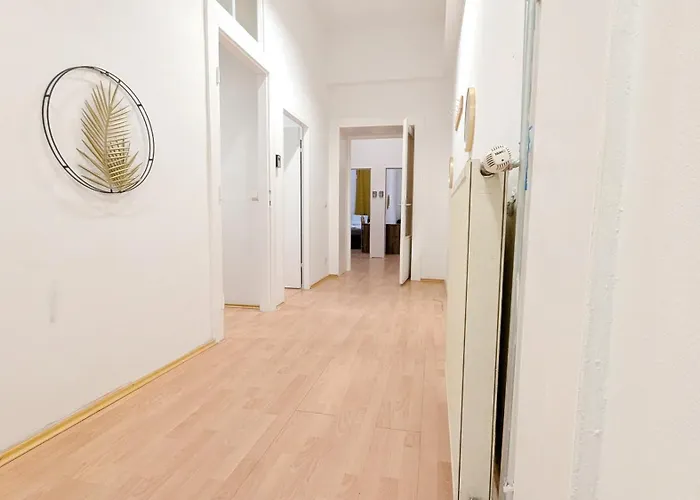 Hospedagem domiciliar Spacious - 15 Min From Airport & Center, 5 Min From Main-bus Station Ez8 Viena